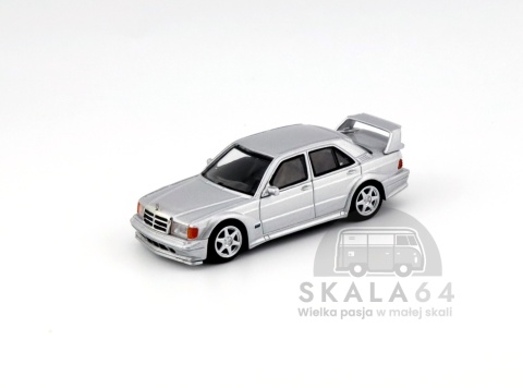 Model samochodu Mercedes-Benz 190 E 2.5-16 Evolution II Astral Silver w skali 1:64 - przód