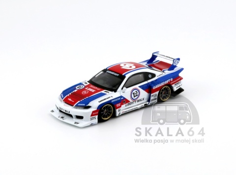Model samochodu Nissan LB-Super Silhouette S15 Silvia Garasdrift x LBWK 2025 w skali 1:64 - przód
