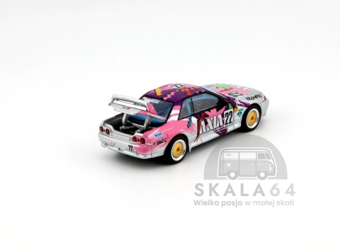 Model samochodu Nissan Skyline GT-R R32 JTC 1991 Group A #22 Axia w skali 1:64 - bagażnik
