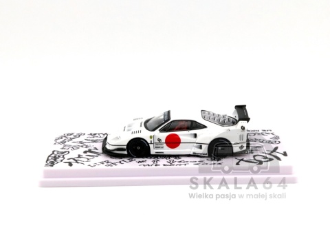 Model samochodu LBWK Ferrari F40 Liberty Walk Tokyo Auto Salon 2023 w skali 1:64 - bok