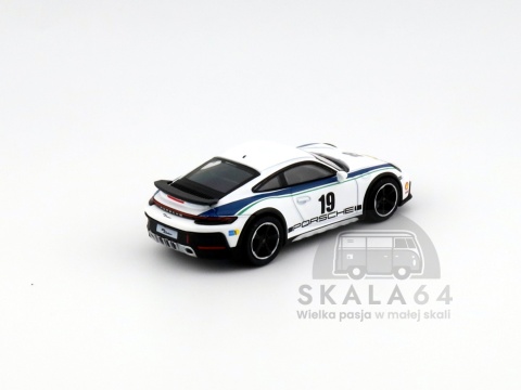 Model samochodu Porsche 911 Dakar Rally 1974 w skali 1:64 - tył