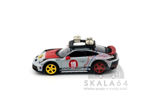 Model samochodu Porsche 911 Dakar Uncle Rally w skali 1:64 - bok