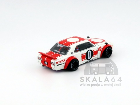 Model samochodu Nissan Skyline 2000 GT-R KPGC10 Kaido Works V2 w skali 1:64 - tył