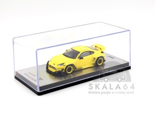 INNO64 Toyota GR86 PANDEM Rocket Bunny Yellow Inno 1:64