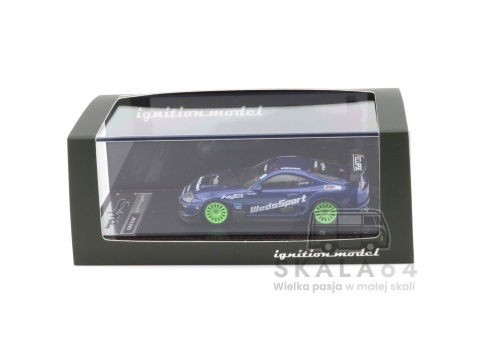 Model samochodu Toyota Supra JZA90 Manabu Orido Blue Metallic w skali 1:64 - pudełko