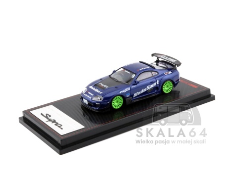 Model samochodu Toyota Supra JZA90 Manabu Orido Blue Metallic w skali 1:64 - przód