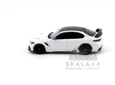 BBR MODELS Alfa Romeo Giulia GTAm White 1:64 BBRDIE6426