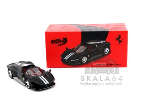 Model samochodu Ferrari Daytona SP3 Matt Black w skali 1:64 - pudełko