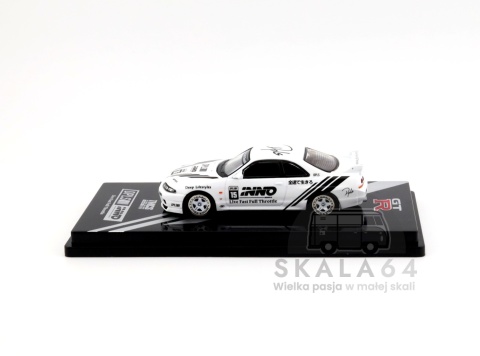 Model samochodu Nissan Skyline GT-R R33 White / Black DPLS x INNO64 TMCS25 w skali 1:64 - bok