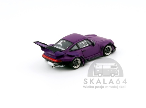 Model samochodu Porsche 911 RWB 993 Rotana Purple w skali 1:64 - tył