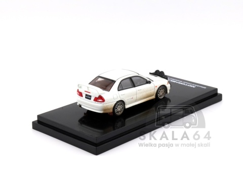 MOTORHELIX Mitsubishi Lancer Evolution IV GSR - muddy & rally lights 1:64