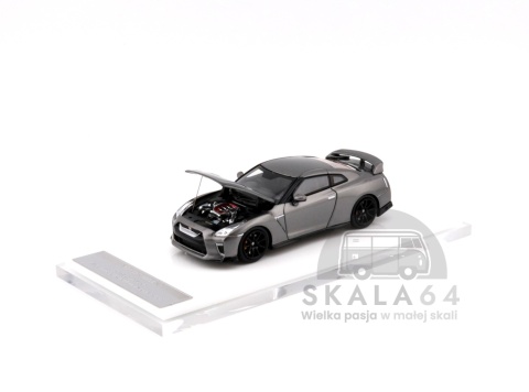 MOTORHELIX Nissan GT-R R35 Track Edition Engineered by NISMO 2020 Dark Metal Gray 1:64