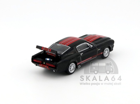 Model samochodu Shelby Mustang GT500 Dark Chrome w skali 1:64 - bagażnik