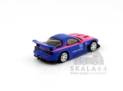 Model samochodu Mazda RX7 Re Amemiya Widebody Blue Pink w skali 1:64 - tył