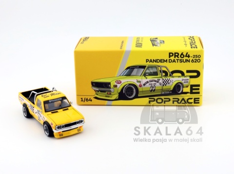 Model samochodu Pandem Datsun 620 Yellow Mooneyes w skali 1:64 - pudełko