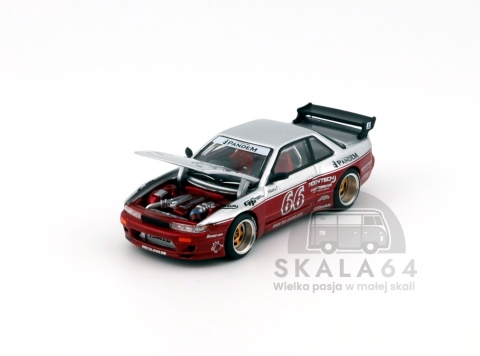 Model samochodu Pandem Nissan Silvia S13 Moontech Red w skali 1:64 - maska