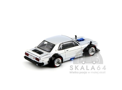 Model samochodu Nissan Skyline GT-R V8 Drift Hakosuka Silver Chrome Hong Kong ToyCar Salon w skali 1:64 - tył