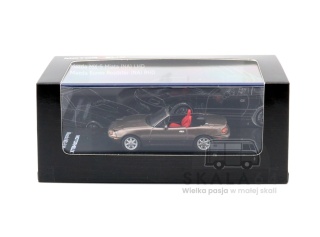 MOTORHELIX Mazda MX-5 Miata NA Spider Roadster LHD Metallic Brown 1:64
