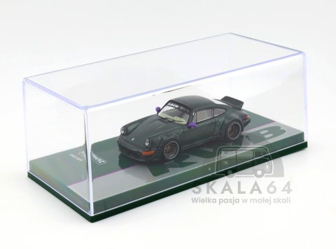 Model samochodu Porsche 911 RWB 964 Green RAUH-Welt Begriff w skali 1:64 - gablotka