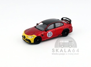 TARMAC WORKS Alfa Romeo Giulia GTAm Red / Yellow 1:64