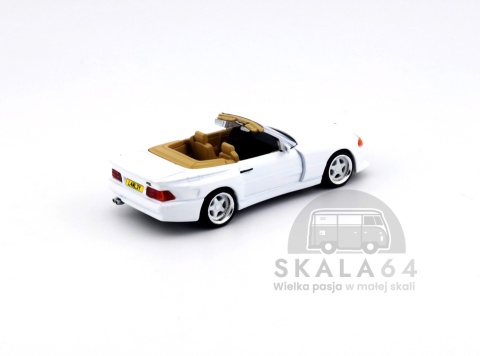 Model samochodu Mercedes-Benz SL 500 Koenig Specials White w skali 1:64 - tył