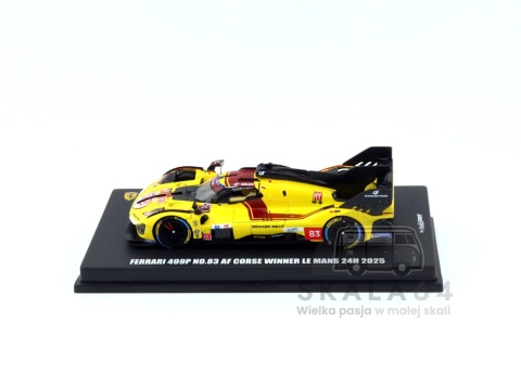 Model samochodu Ferrari 499P #83 Winner 24h LeMans 2025 Kubica Hanson Ye w skali 1:64 - bok
