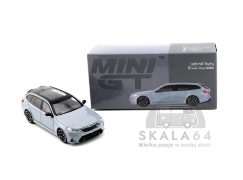Model samochodu BMW M5 Touring Brooklyn Grey Metallic w skali 1:64 - kartonik