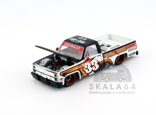 MINI GT Kaido House 212 Chevrolet Silverado Kaido Intimidator V1 1:64 KHMG212