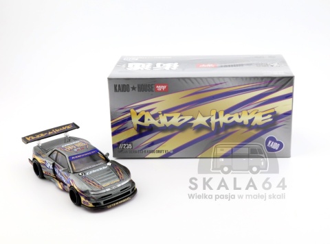 Model samochodu Nissan Silvia S13-R Kaido Drift V1 GRedd w skali 1:64 - pudełko