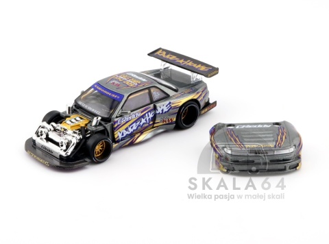 Model samochodu Nissan Silvia S13-R Kaido Drift V1 GRedd w skali 1:64 - nadwozie