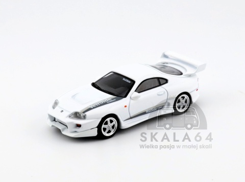 Model samochodu Toyota Supra VeilSide Combat V-I White Pearl Metallic w skali 1:64 - przód
