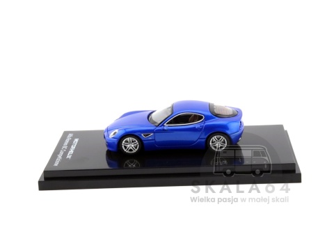 Model samochodu Alfa Romeo 8C Competizione 2008 Metallic Blue w skali 1:64 - bok