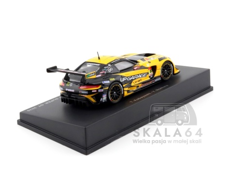 Model samochodu Mercedes-AMG GT EVO #18 Team UpGarage GT300 Super GT 2025 T. Kobayashi - Y. Nomura w skali 1:64 - tył
