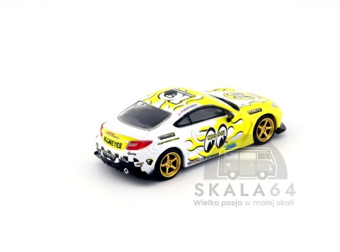 TARMAC WORKS Toyota GR86 MOONEYES White Yellow 1:64