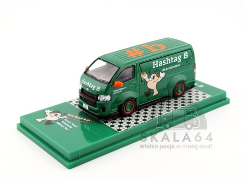 Model samochodu Toyota Hiace Widebody Delivery Van Hashtag B #tastebetter w skali 1:64 - przód