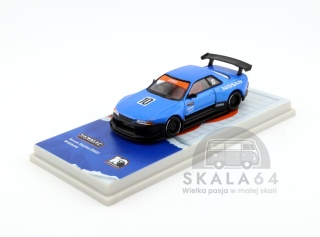 TARMAC WORKS Nissan Skyline R32 Widebody Tarmac Works 10th Anniversary Black / Blue 1:64