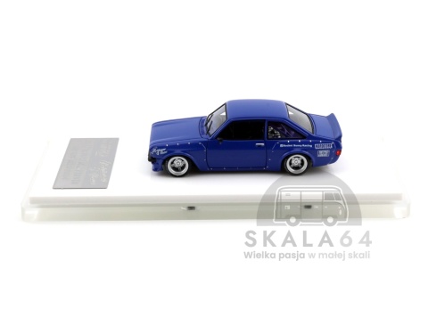 Model samochodu Ford Escort MK2 Pandem Emotion Retro Havoc Blue w skali 1:64 - bok