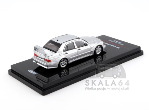 Model samochodu Mercedes-Benz 190E 2.5-16 Evolution II Silver Metallic w skali 1:64 - tył