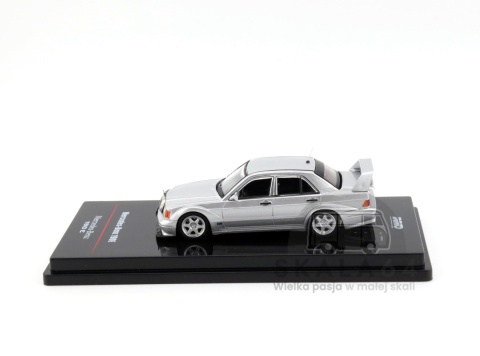 Model samochodu Mercedes-Benz 190E 2.5-16 Evolution II Silver Metallic w skali 1:64 - bok