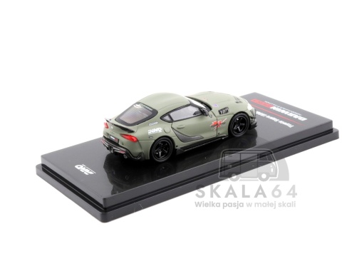 Model samochodu Toyota Supra A90 Darwin Pro Custom Matt Green w skali 1:64 - tył
