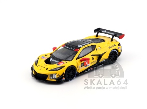Model samochodu Chevrolet Corvette Z06 GT3.R #4 Pratt Miller Motorsports 2025 IMSA Daytona 24 Hrs Yellow Red w skali 1:64 - przód