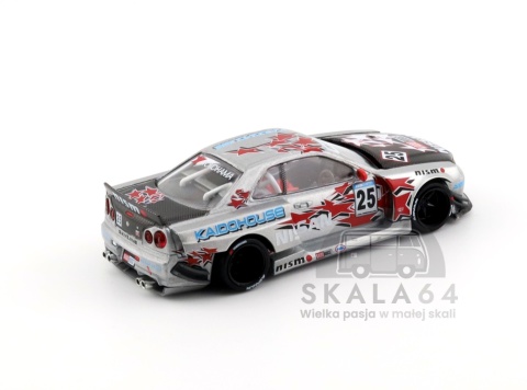Model samochodu Nissan Skyline GT-R R34 Kaido Star Racing Silver Red Black w skali 1:64 - tył