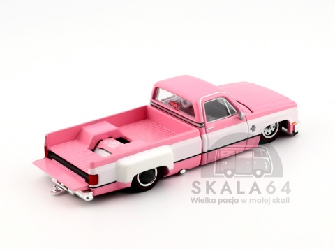 MINI GT Kaido House 243 Chevrolet Silverado Dually Vintege Spec V2 Pink White KHMG243 1:64