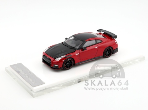 Model samochodu Nissan GT-R NISMO R35 Special Edition 2022 - Vibrant Red w skali 1:64 - przód