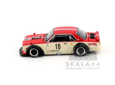 Model samochodu Nissan Skyline GT-R V8 Drift Hakosuka Watanabe Cream Red w skali 1:64 - bok