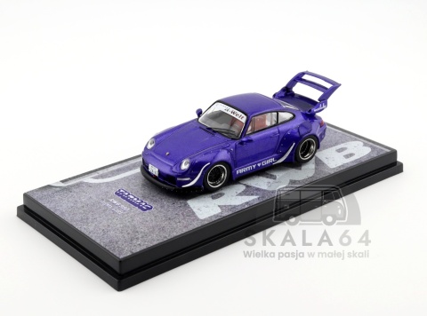 Model samochodu Porsche 911 RWB 993  Army Girl  Purple w skali 1:64 - przód