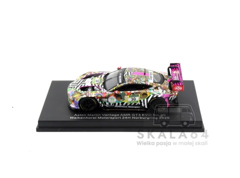 Model samochodu Aston Martin Vantage AMR GT3 EVO #30 24H Nurburgring 2025 w skali 1:64 - bok