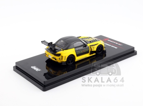 Honda S2000 J's Racing Yellow Black TASKL25 Event Edition w skali 1:64 - tył