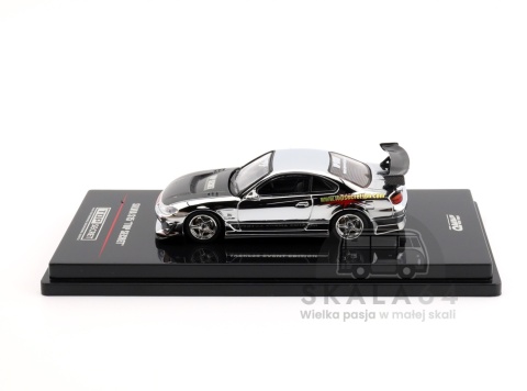 Model samochodu Nissan Silvia S15 Top Secret Tokyo Auto Salon Kuala Lumpur 2025 Event Edition w skali 1:64 - bok