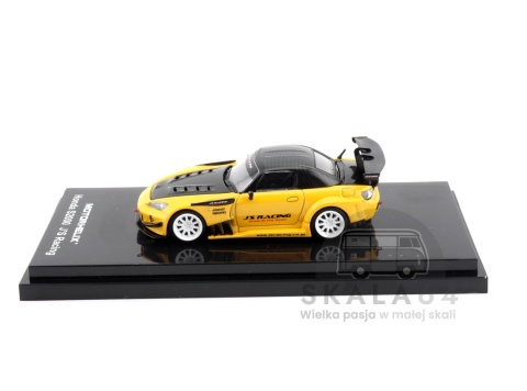 Model samochodu Honda S2000 J's Racing New Indy Yellow RHD w skali 1:64 M65146 - bok